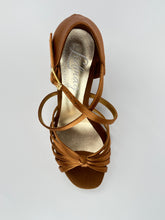 Carica l'immagine nel visualizzatore di Gallery, Scarpa Lu Dance 205